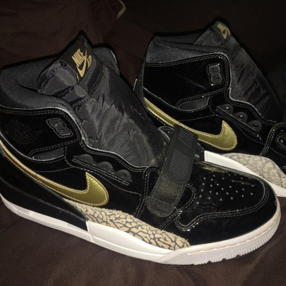 Nike Air Jordan Legacy 312 - Picture 3 of 4